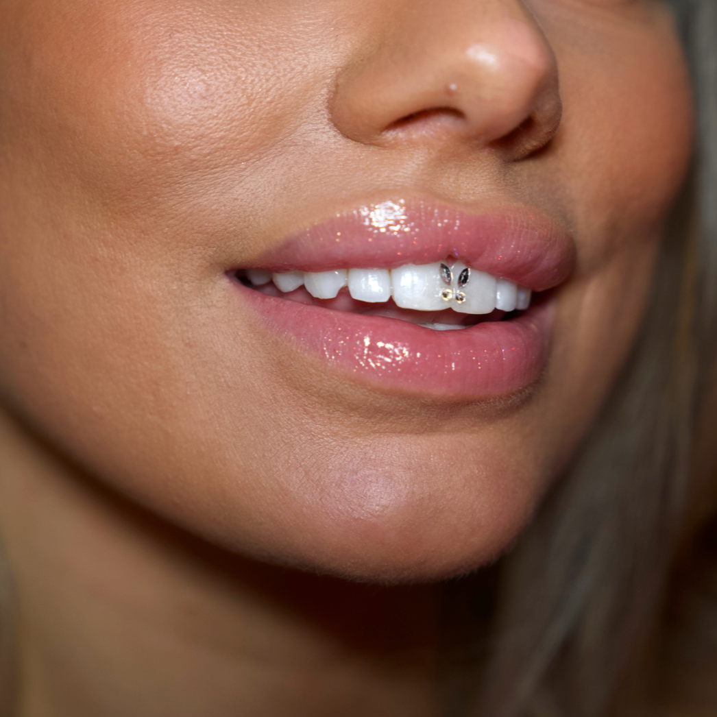Teeth Jewerly X Queen